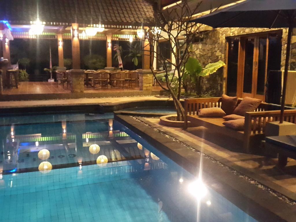 Coral Beach Pizza Cottages Gili Trawangan Eksteriør bilde