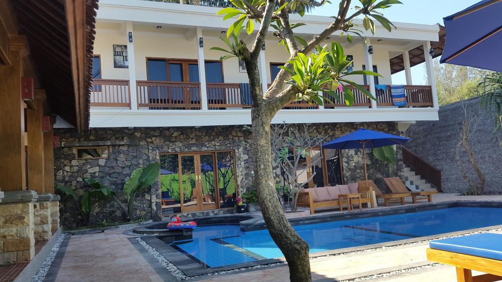 Coral Beach Pizza Cottages Gili Trawangan Eksteriør bilde