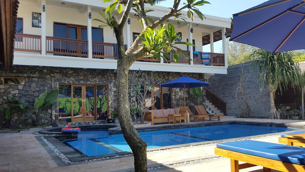 Coral Beach Pizza Cottages Gili Trawangan Eksteriør bilde