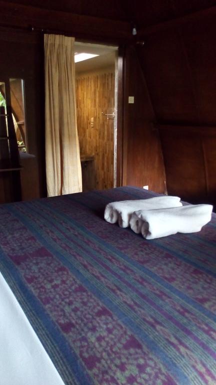 Coral Beach Pizza Cottages Gili Trawangan Eksteriør bilde
