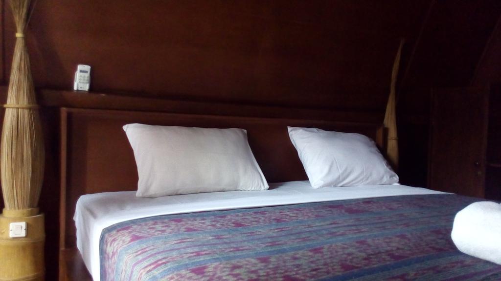 Coral Beach Pizza Cottages Gili Trawangan Eksteriør bilde