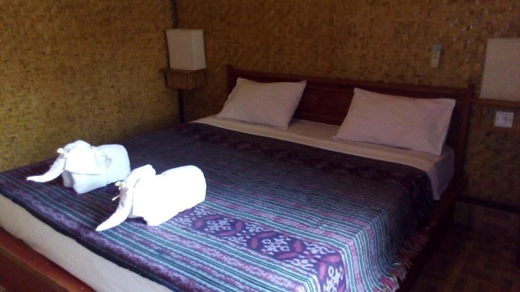 Coral Beach Pizza Cottages Gili Trawangan Eksteriør bilde