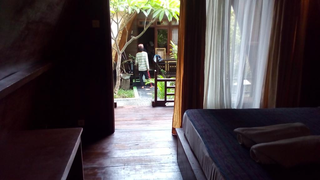 Coral Beach Pizza Cottages Gili Trawangan Eksteriør bilde