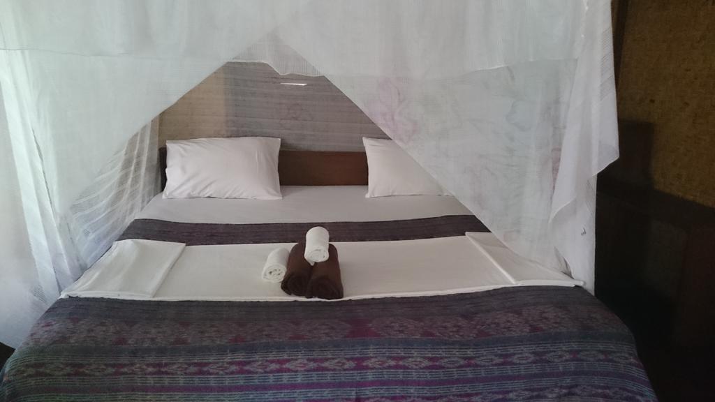 Coral Beach Pizza Cottages Gili Trawangan Eksteriør bilde